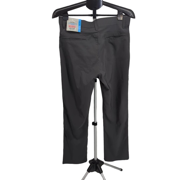 NWT Denali Gray Technical Stretch Pants 32Wx30L - Picture 2 of 8